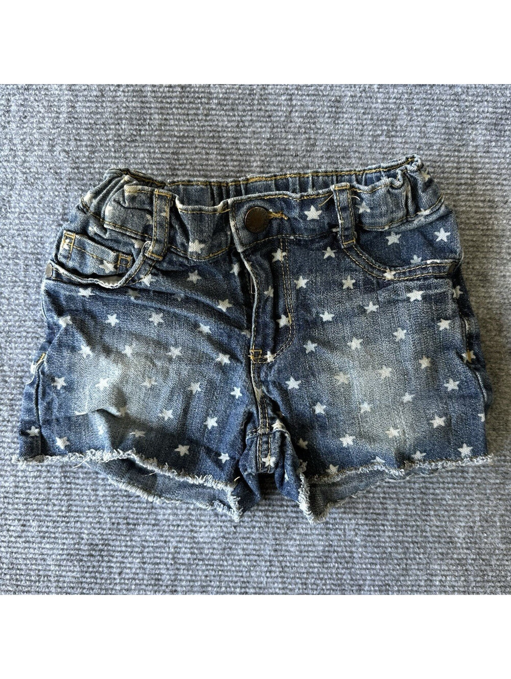 Genuine Kids from OshKosh Girls 4T Blue Star Denim Cut-Off Shorts Pockets